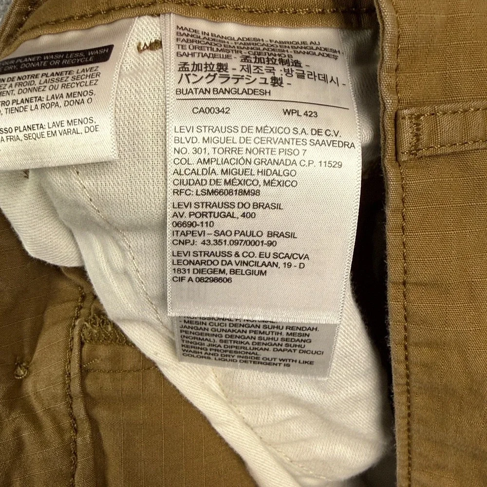 Levi's Mens Cargo Shorts Size 30 Brown Ripstop Cotton Utility Hiking Casual‎